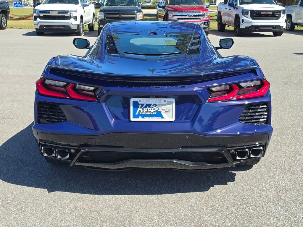 Used 2025 Chevrolet Corvette Stingray Coupe w/ 1LT image 4