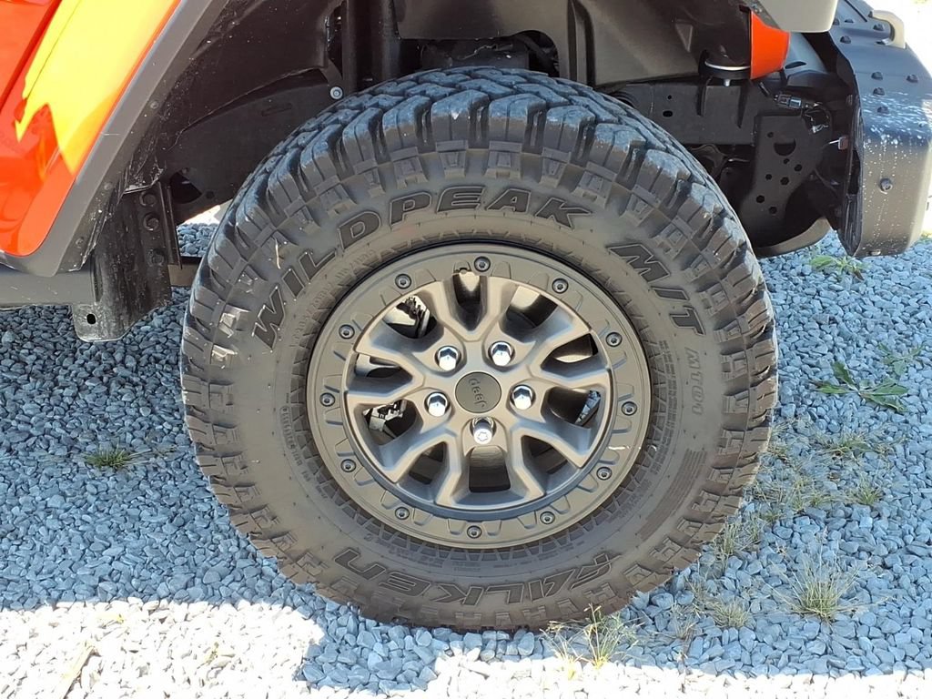 Used 2023 Jeep Wrangler Unlimited Rubicon 392 w/ Trailer Tow Package AWD/4WD image 15