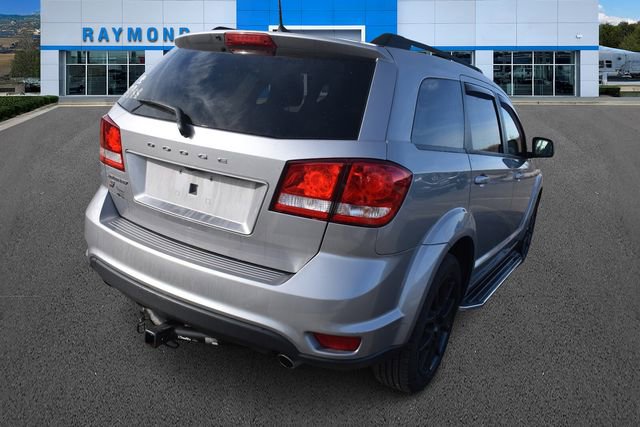 Used 2019 Dodge Journey SE w/ Premium Group image 3