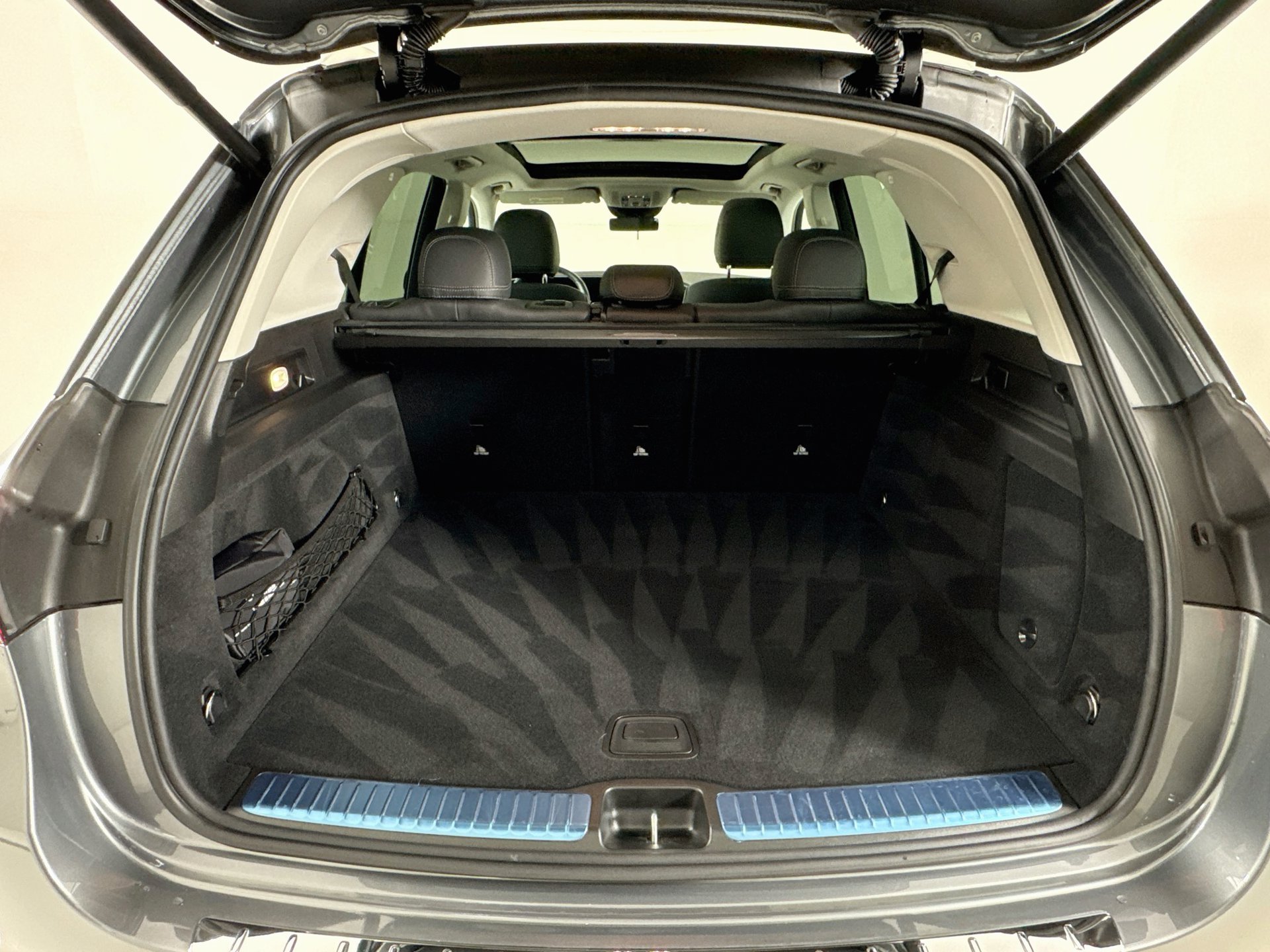 Certified 2025 Mercedes-Benz GLE 350 4MATIC image 29