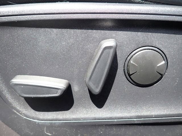 Used 2024 Ford Escape ST-Line w/ Tech Pack #1 AWD/4WD image 23
