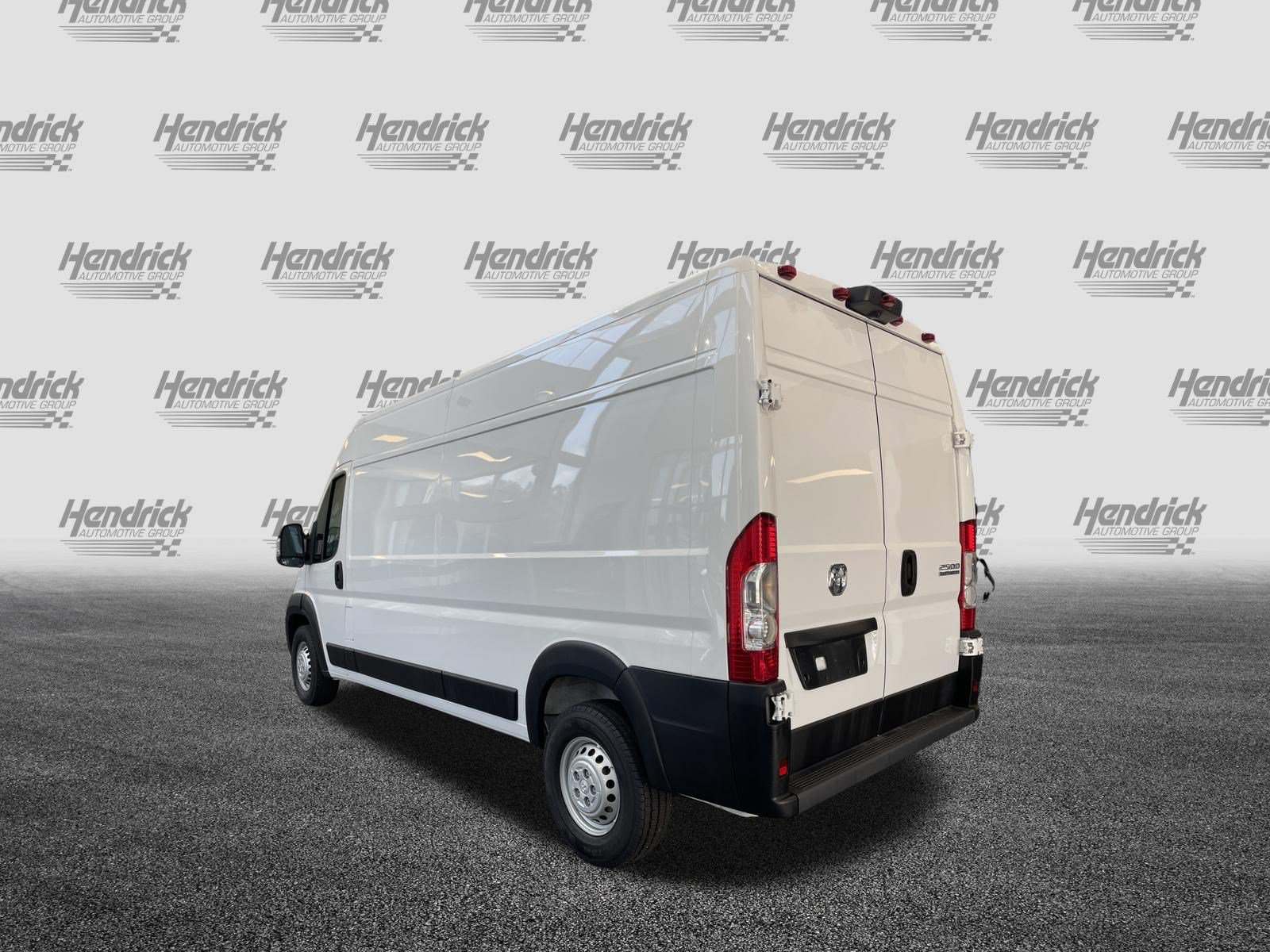 Used 2026 RAM ProMaster 2500 w/ Convenience Group FWD image 8