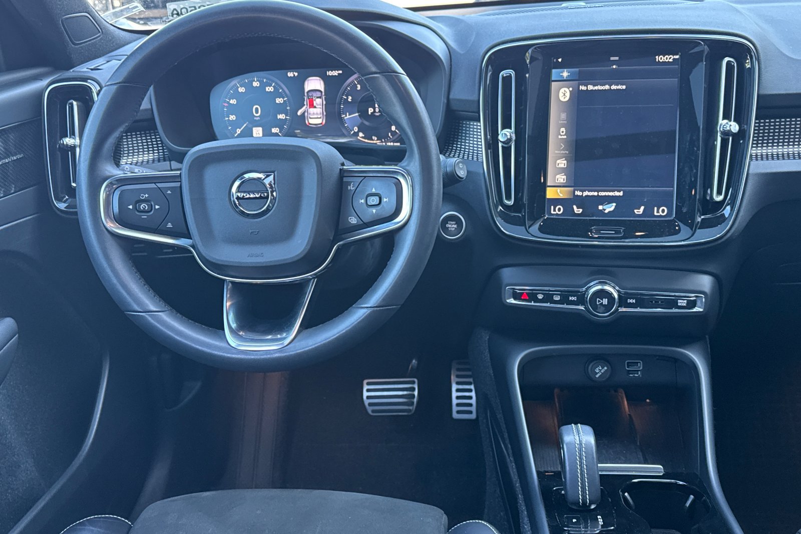 Used 2022 Volvo XC40 T5 R-Design w/ Advanced Package AWD/4WD image 14