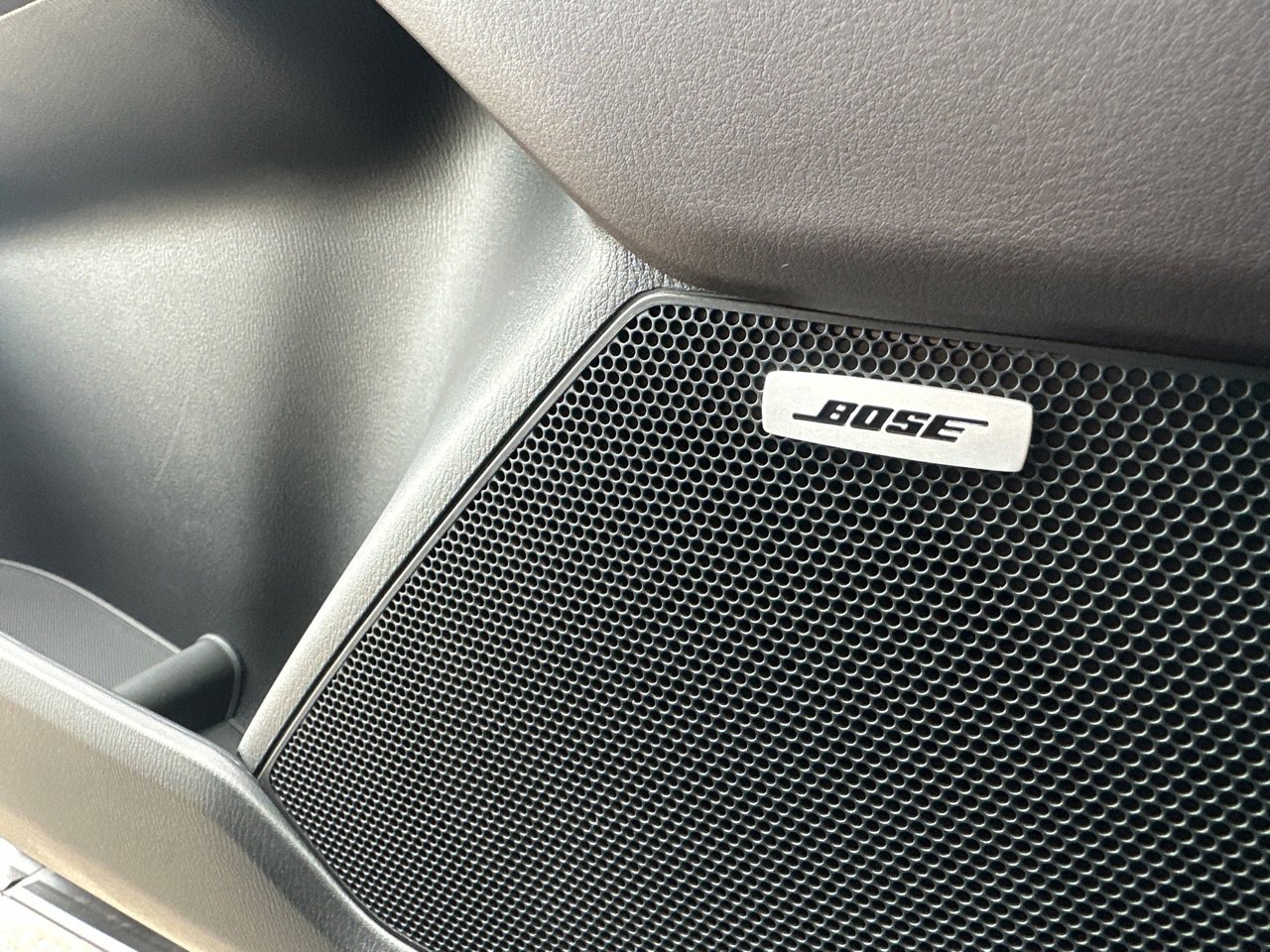 New 2025 MAZDA CX-5 Signature image 38