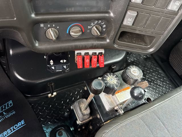 Used 2005 Chevrolet Kodiak C4500 2WD Regular Cab image 15