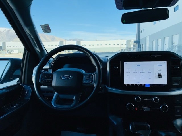 Used 2023 Ford F150 Lightning XLT image 9