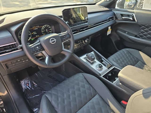 New 2026 Nissan Rogue Platinum AWD/4WD image 18