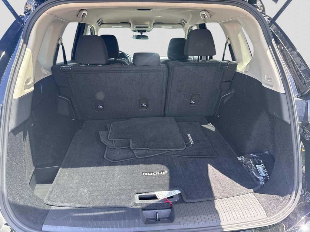 Certified 2025 Nissan Rogue S AWD/4WD image 6