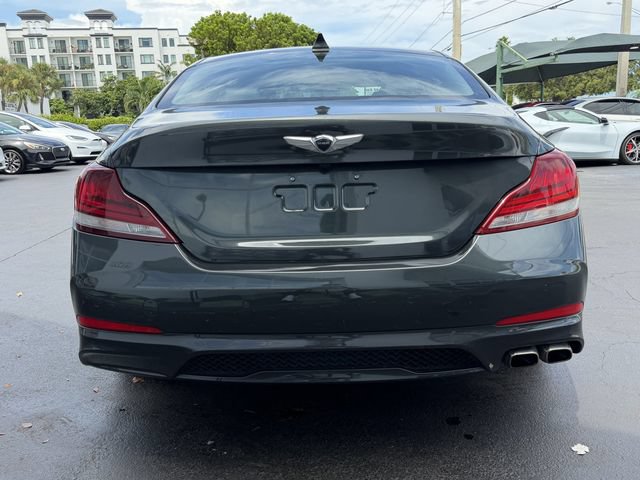 Used 2021 Genesis G70 2.0T w/ Elite Package RWD image 4