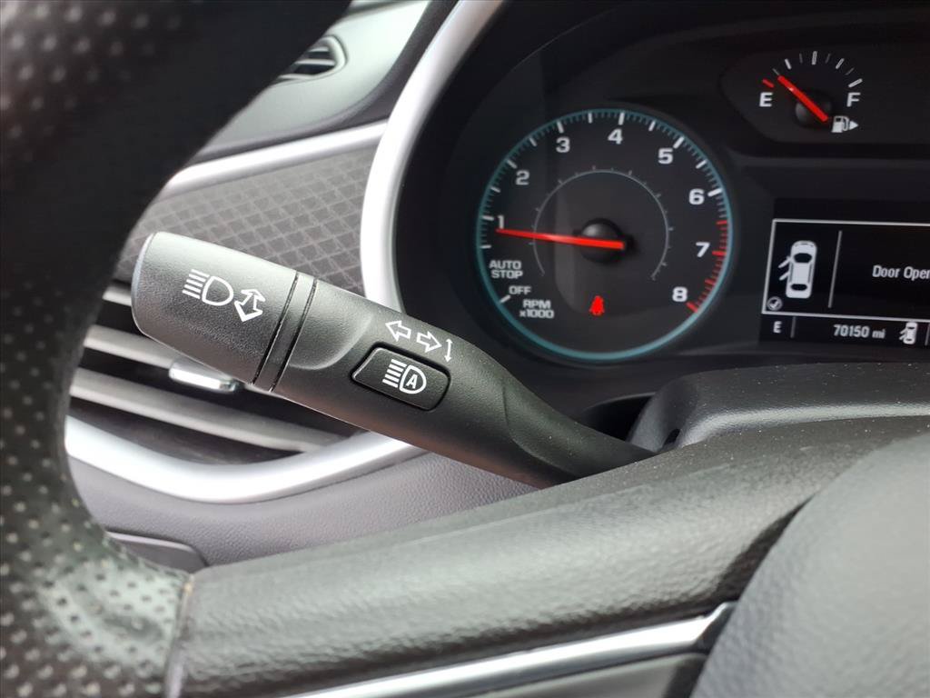 Used 2023 Chevrolet Malibu LS FWD image 18