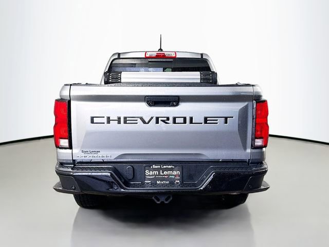 Used 2023 Chevrolet Colorado Z71 w/ Z71 Convenience Package 2 AWD/4WD image 6
