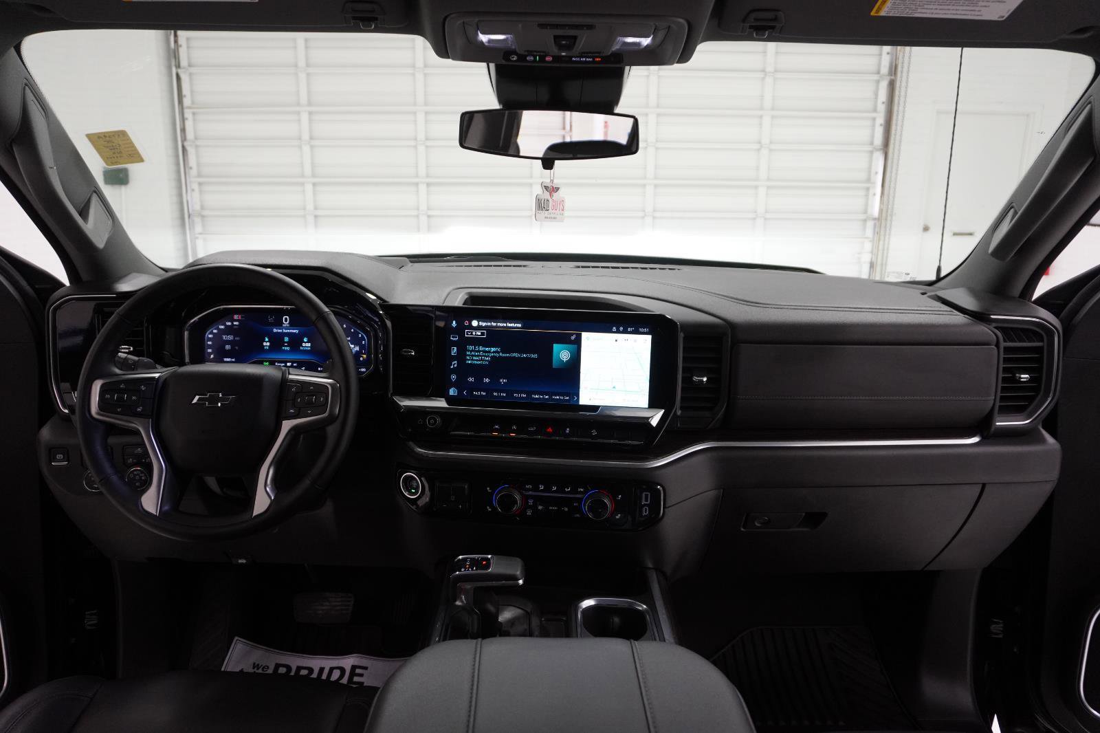 Used 2025 Chevrolet Silverado 1500 RST w/ Texas Edition Plus image 33