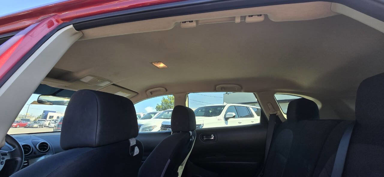 Used 2014 Nissan Rogue S w/ Convenience Package image 15