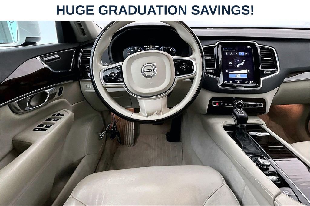 Used 2016 Volvo XC90 T6 Momentum w/ Momentum Plus Package AWD/4WD image 6