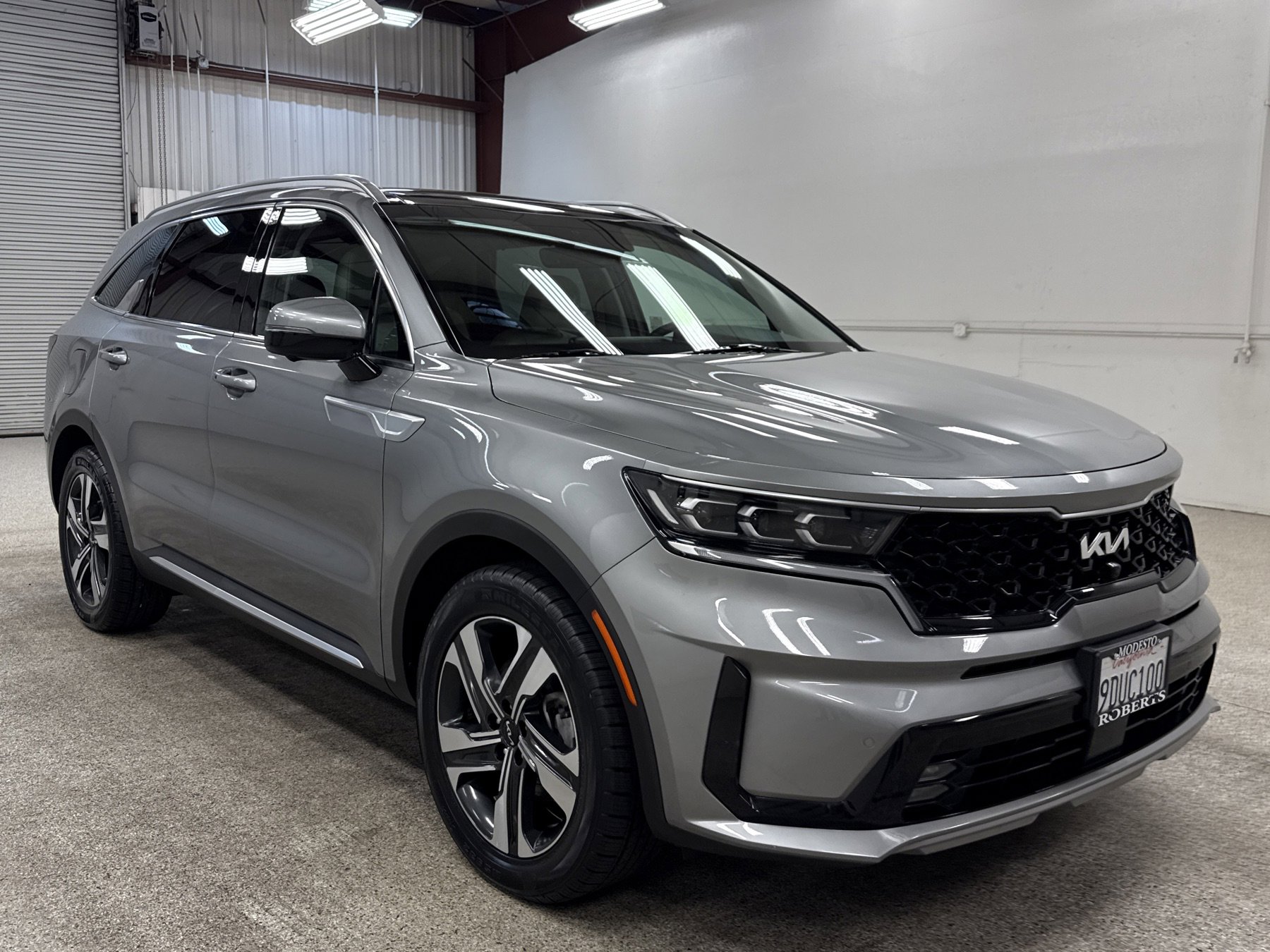 Used 2023 Kia Sorento SX Prestige image 32