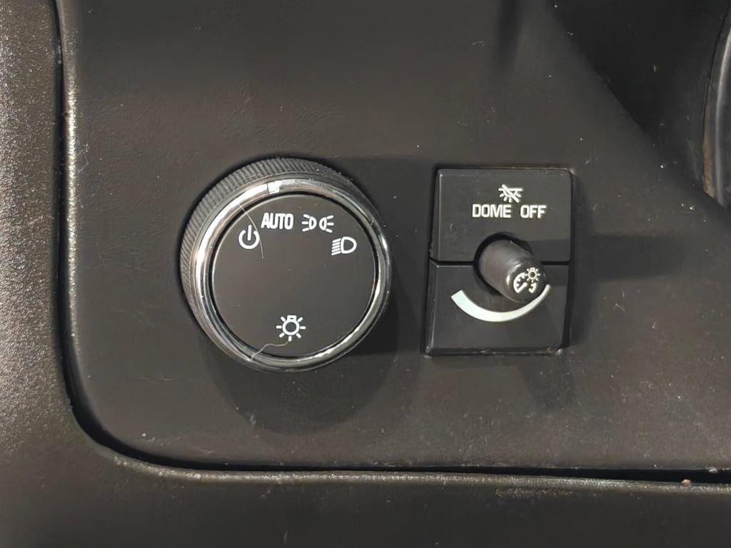 Used 2023 GMC Savana 3500 w/ Power Convenience Package RWD image 8