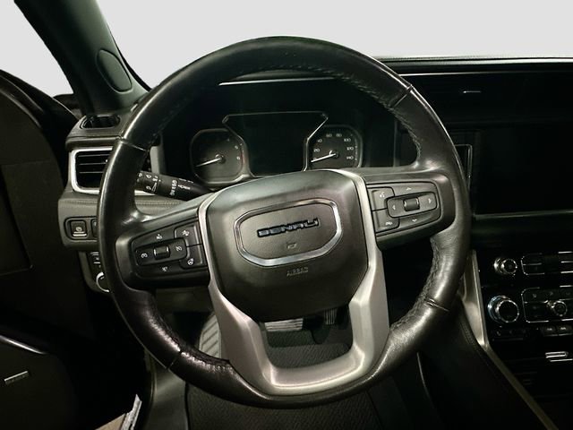 Used 2021 GMC Yukon Denali w/ Denali Premium Package image 12