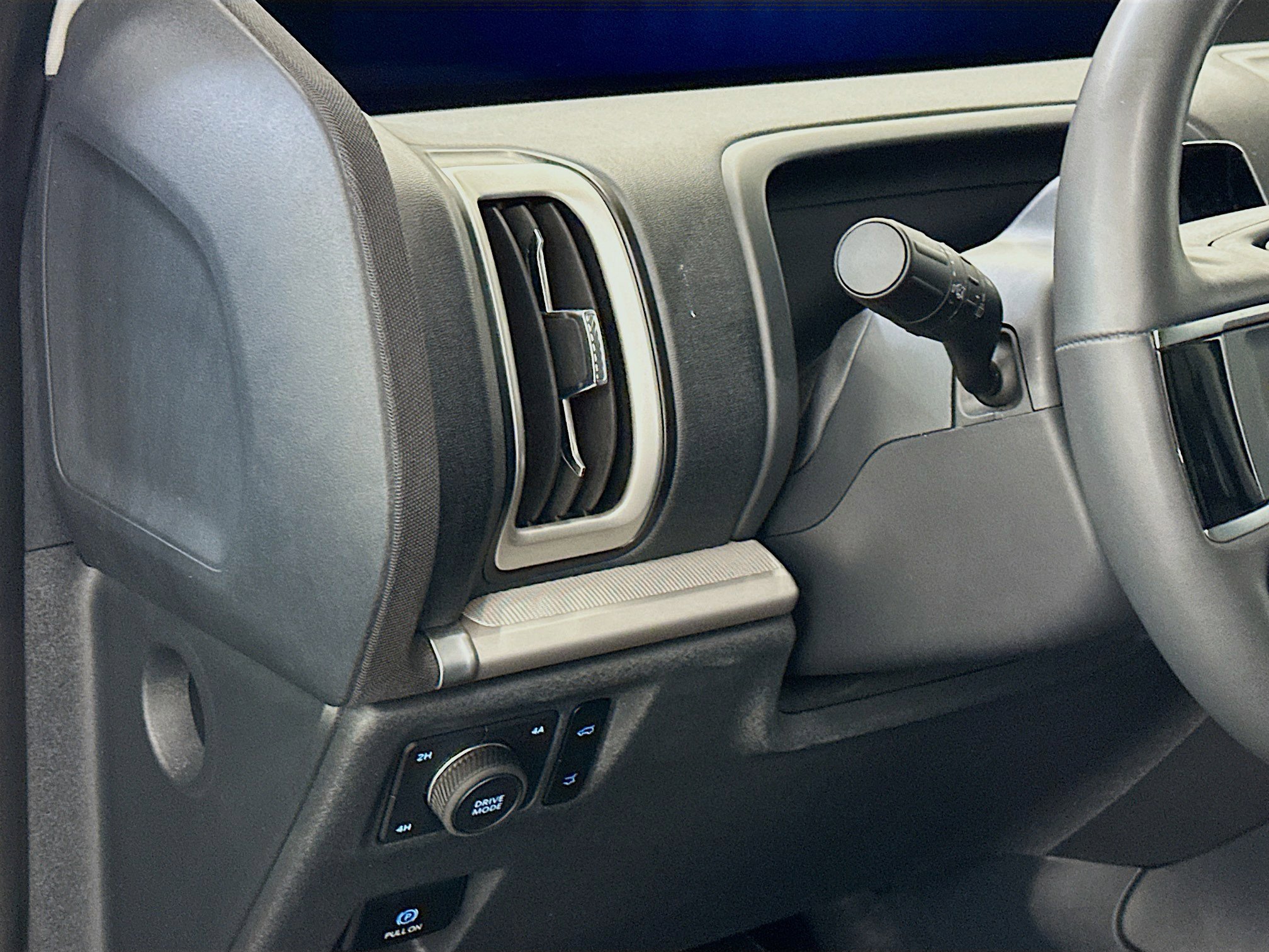 Used 2025 Ford Expedition Max Active image 17