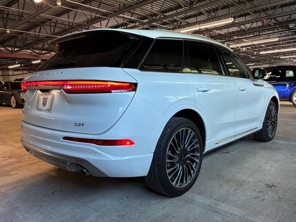 Used 2020 Lincoln Corsair Reserve w/ Equipment Group 202A AWD/4WD image 8