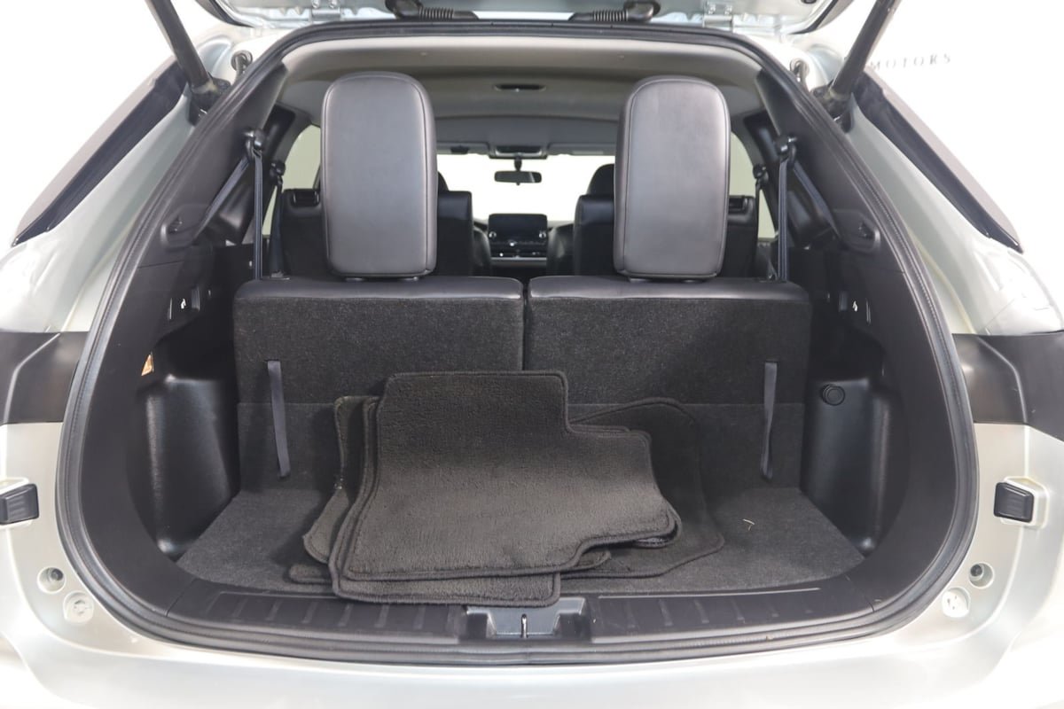 Used 2024 Mitsubishi Outlander SE AWD/4WD image 46
