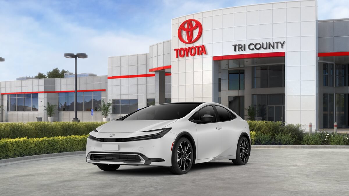 New 2026 Toyota Prius Plug-In Hybrid FWD image 1