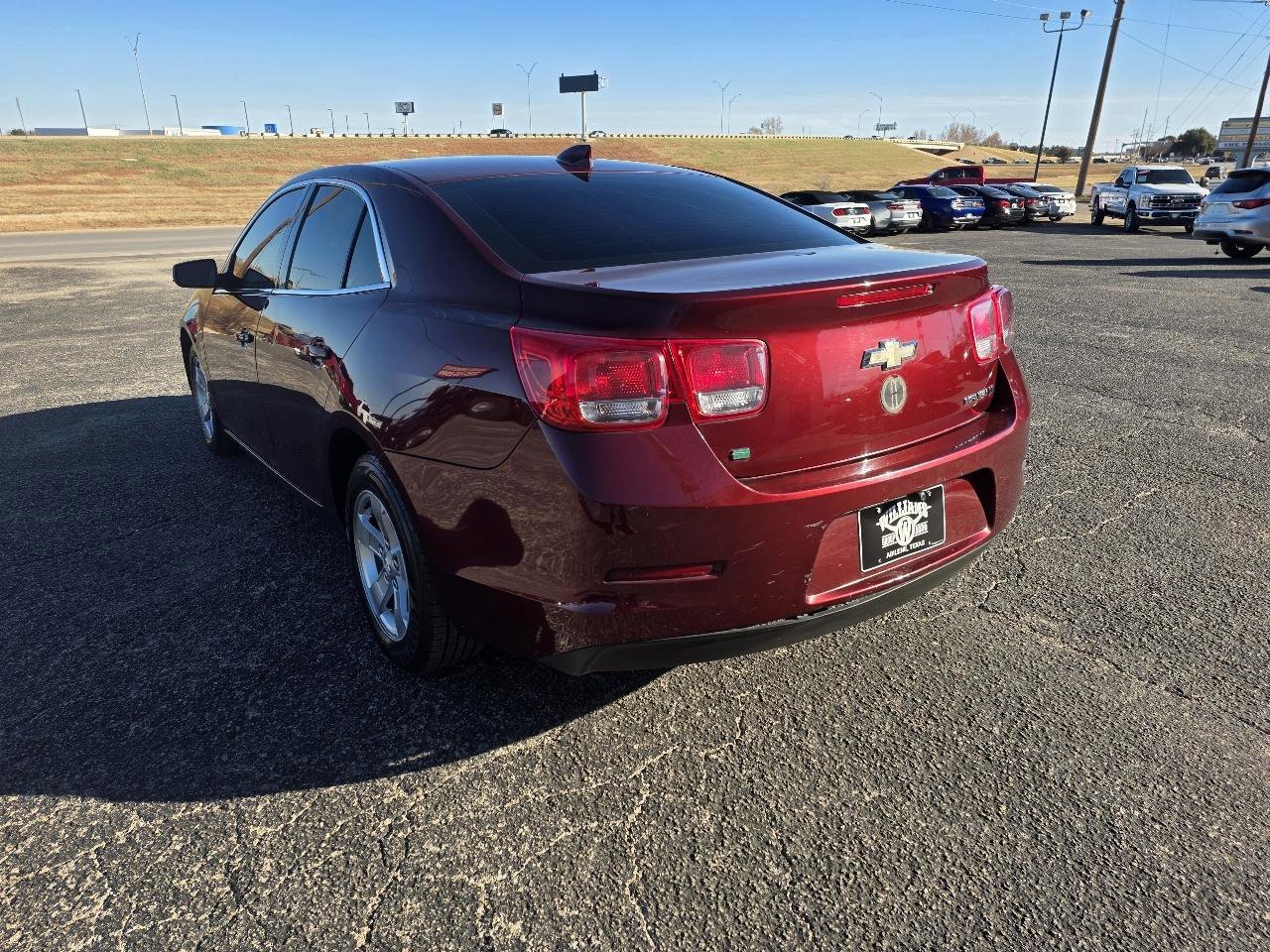 Used 2015 Chevrolet Malibu LT FWD image 5