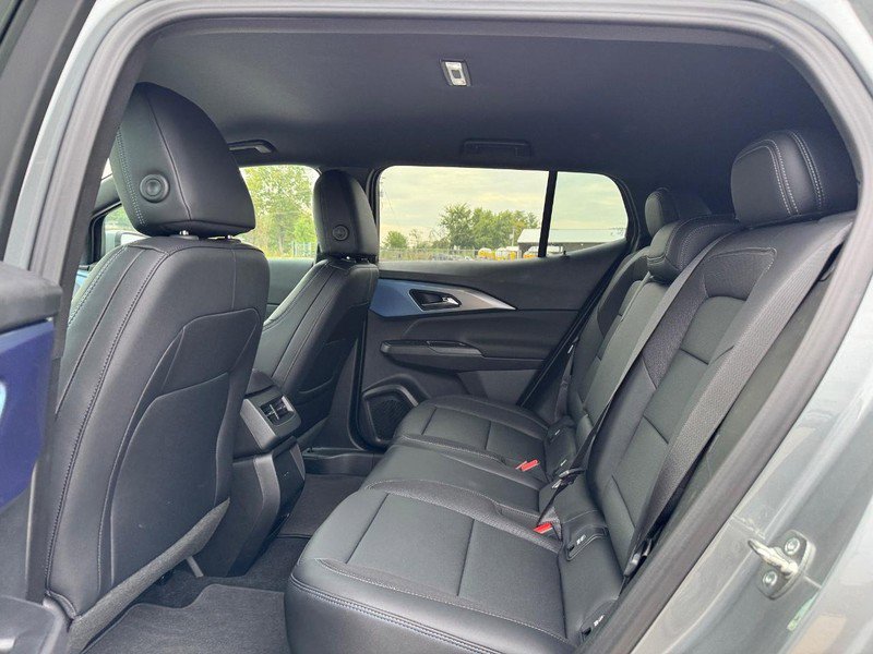 New 2026 Chevrolet Equinox EV LT FWD image 5