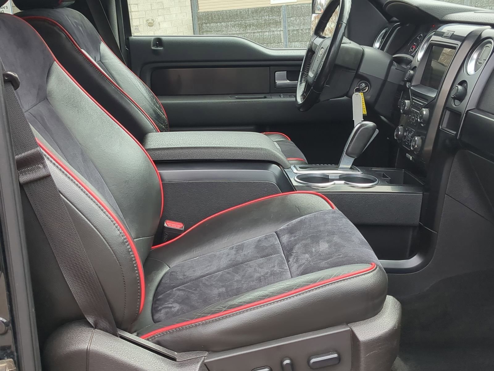 Used 2014 Ford F150 FX4 w/ Equipment Group 402A Luxury image 28