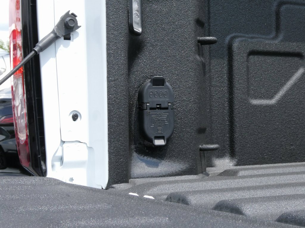 New 2025 GMC Sierra 3500 Pro image 26