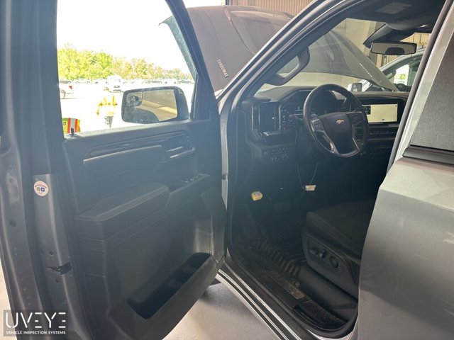 Used 2024 Chevrolet Silverado 1500 LT AWD/4WD image 5