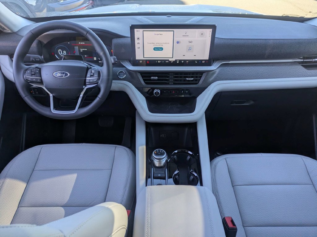 New 2026 Ford Explorer Platinum w/ LUX Leather Package AWD/4WD image 16