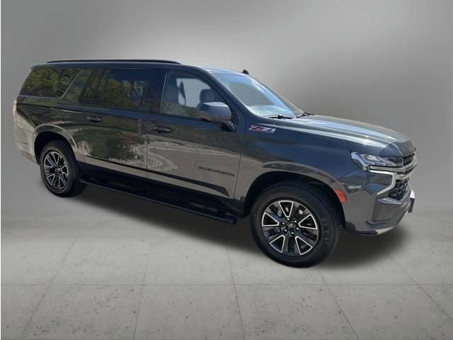Used 2022 Chevrolet Suburban Z71 AWD/4WD image 7