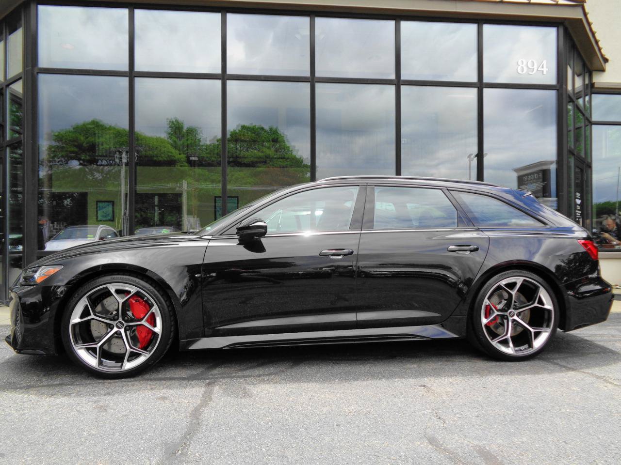 Used 2026 Audi RS 6 performance AWD/4WD image 8