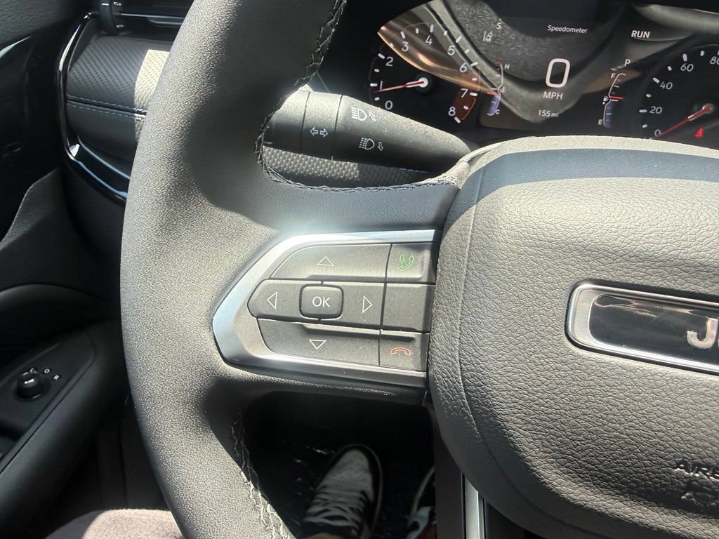 New 2026 Jeep Compass Limited AWD/4WD image 16