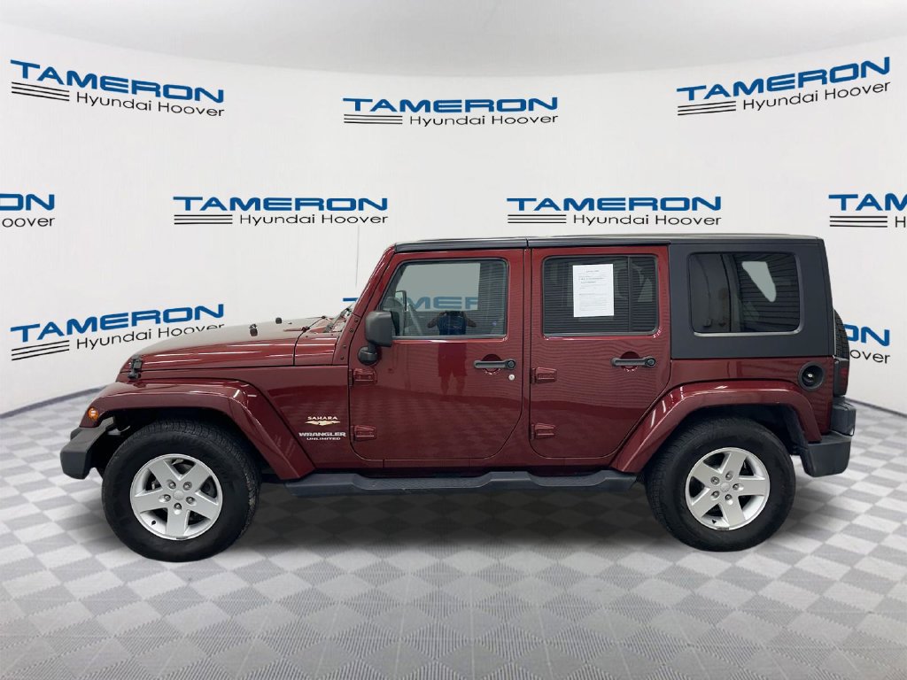 Used 2007 Jeep Wrangler Unlimited Sahara RWD image 2