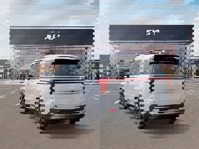 New 2026 Kia Carnival SX image 4