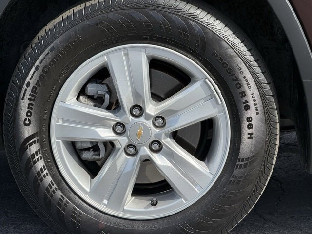 Used 2022 Chevrolet Trax LT w/ Premium Seat Package image 12