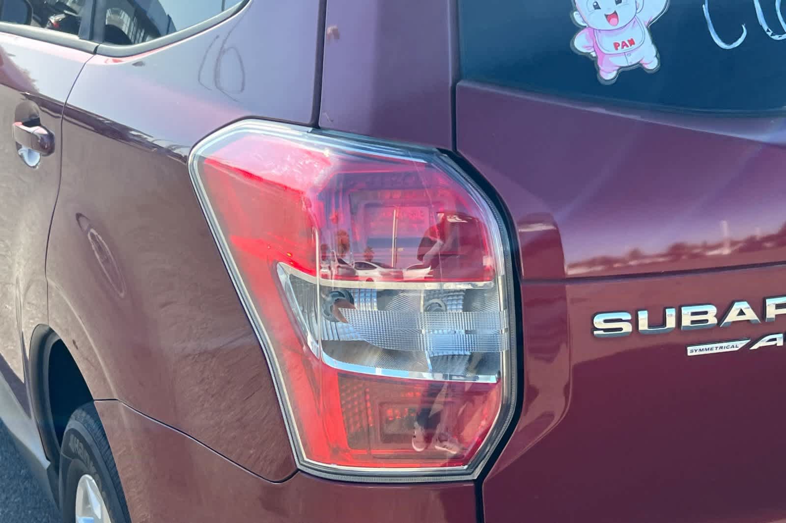 Used 2016 Subaru Forester 2.5i Premium w/ All-Weather Package AWD/4WD image 20