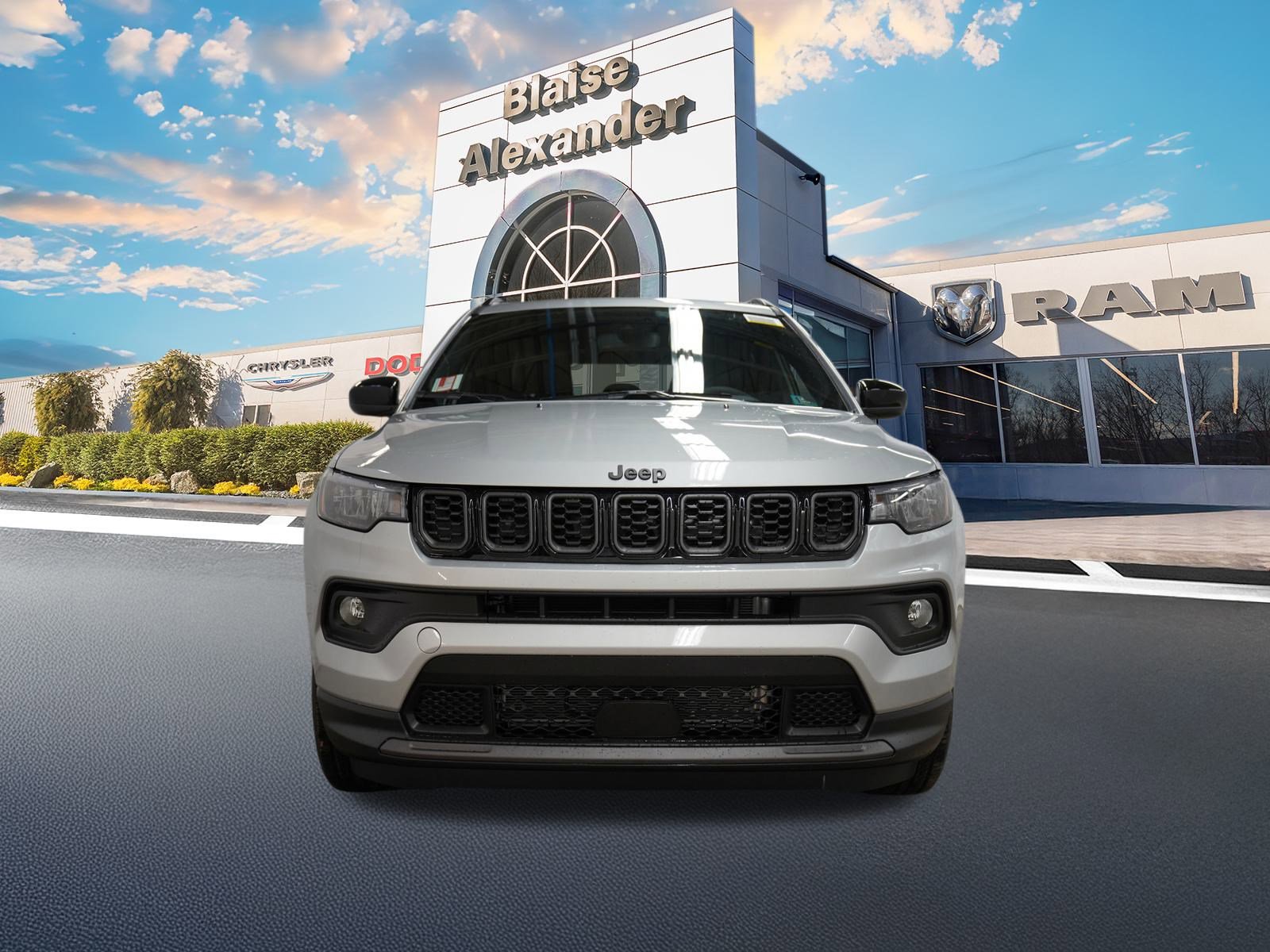 New 2026 Jeep Compass Latitude image 11