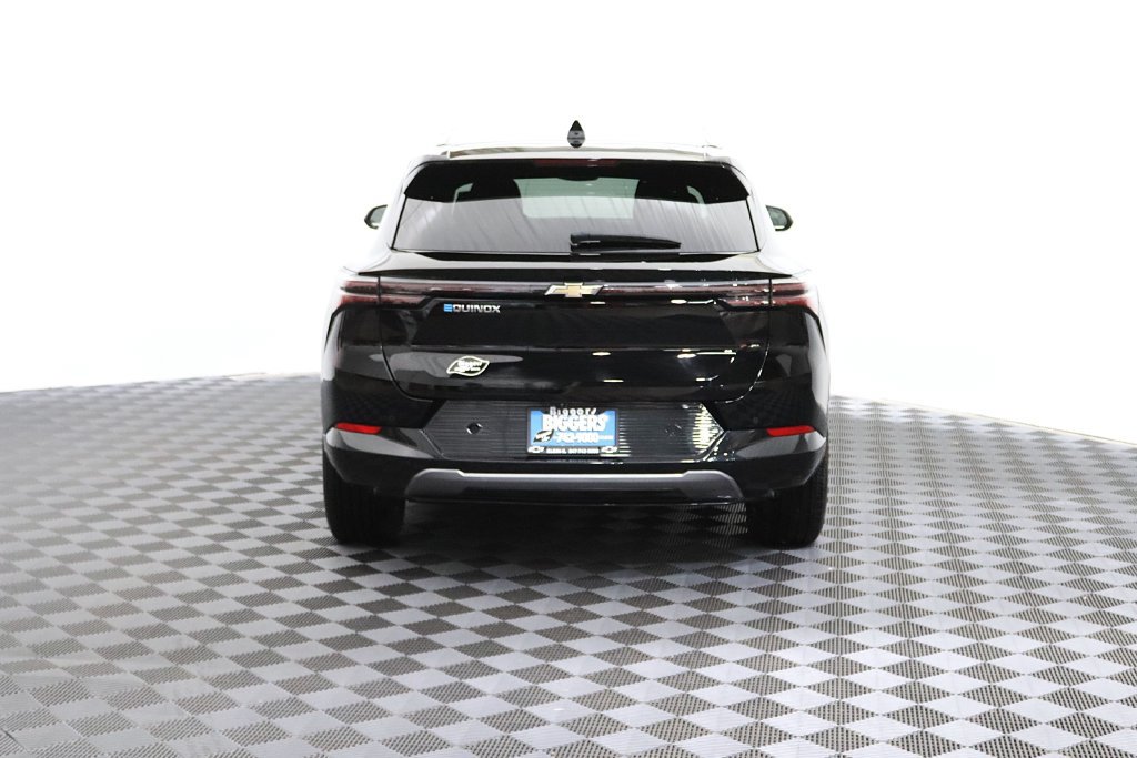 Certified 2024 Chevrolet Equinox EV LT FWD image 6