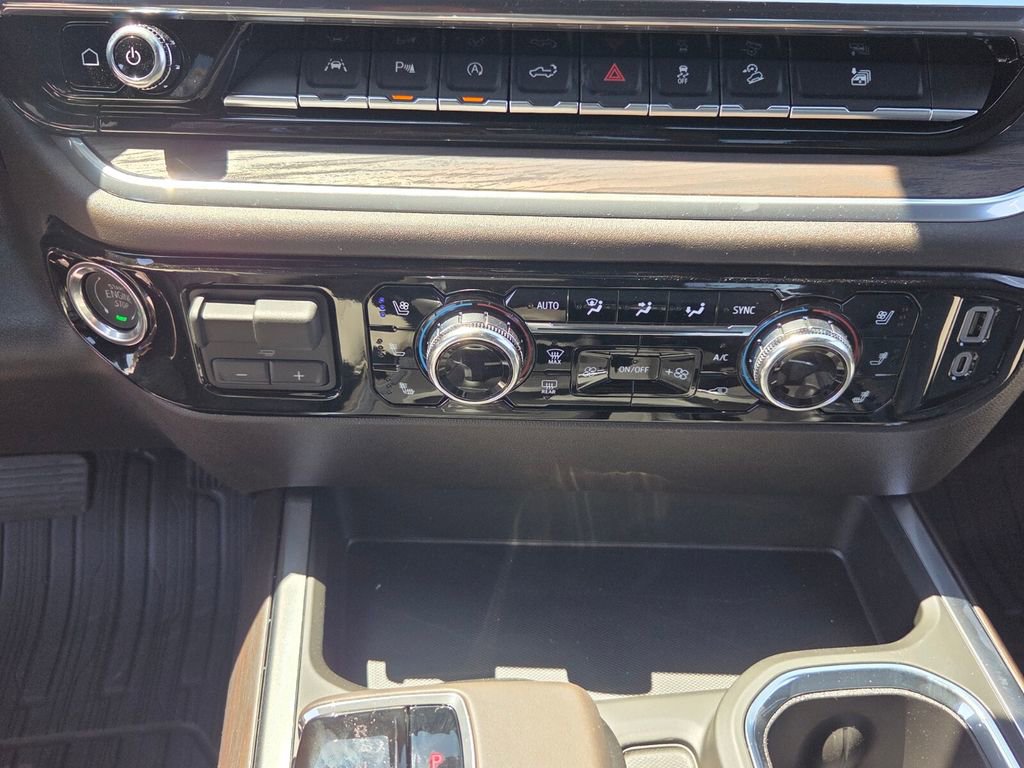 New 2026 GMC Sierra 1500 SLT w/ SLT Premium Package AWD/4WD image 18