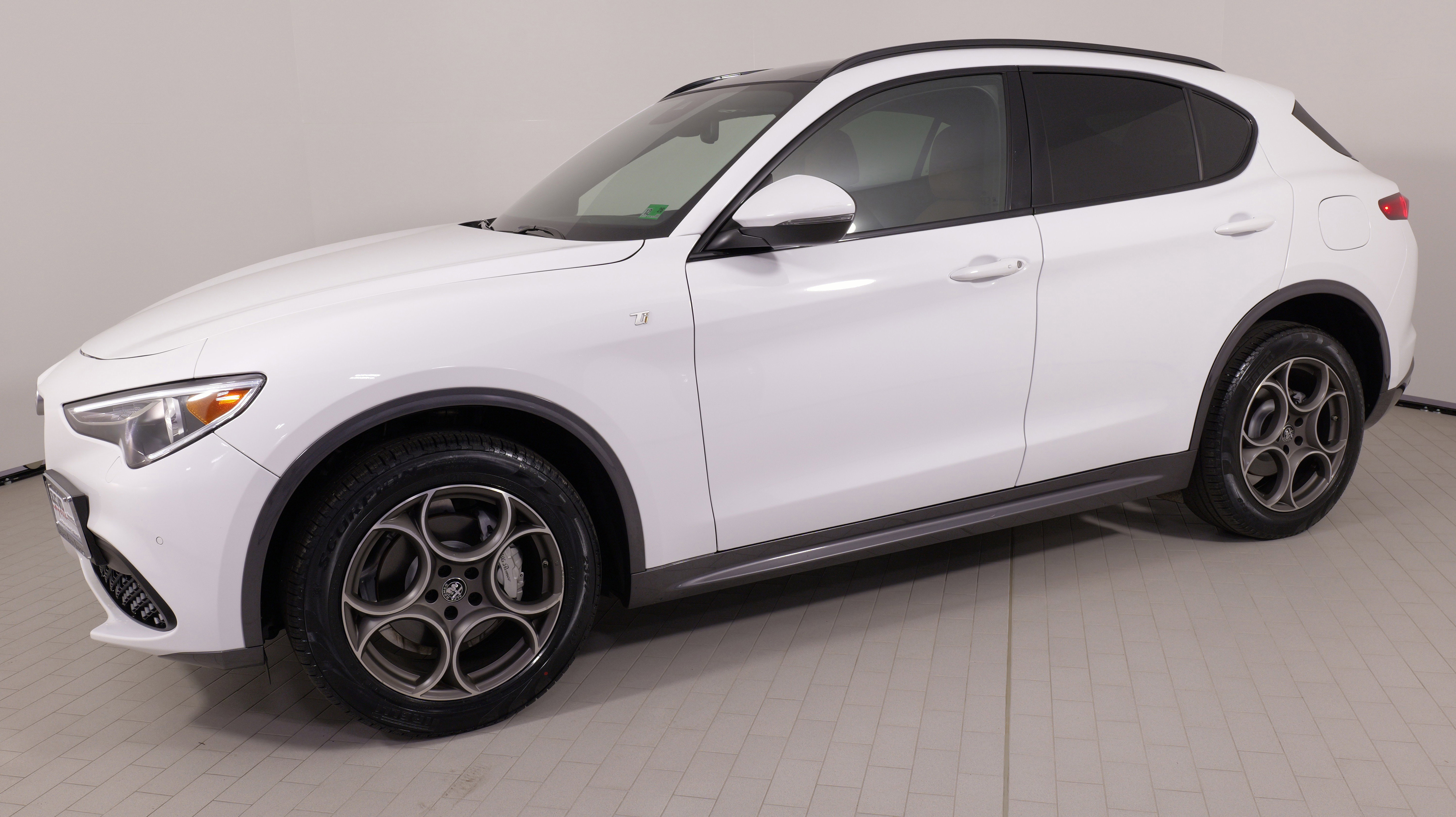 Used 2023 Alfa Romeo Stelvio Ti