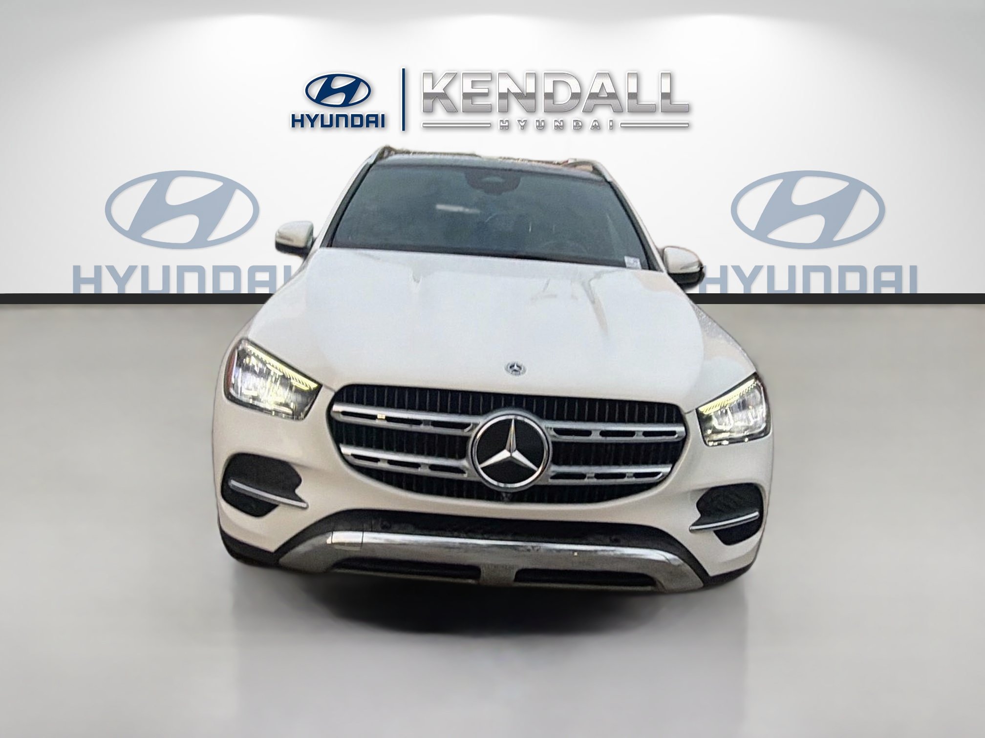 Used 2024 Mercedes-Benz GLE 350 4MATIC image 2