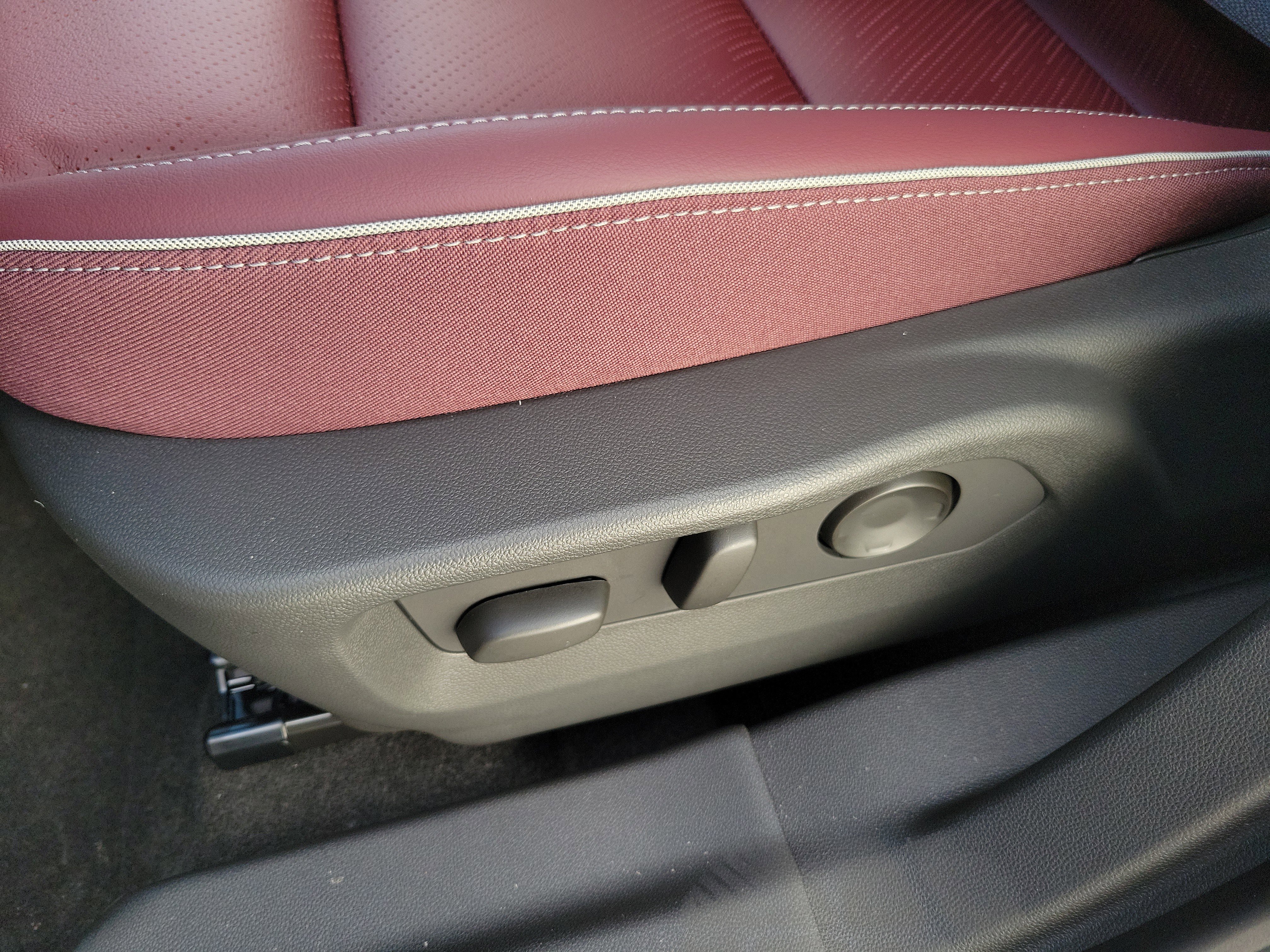 New 2026 Buick Envision Sport Touring image 23