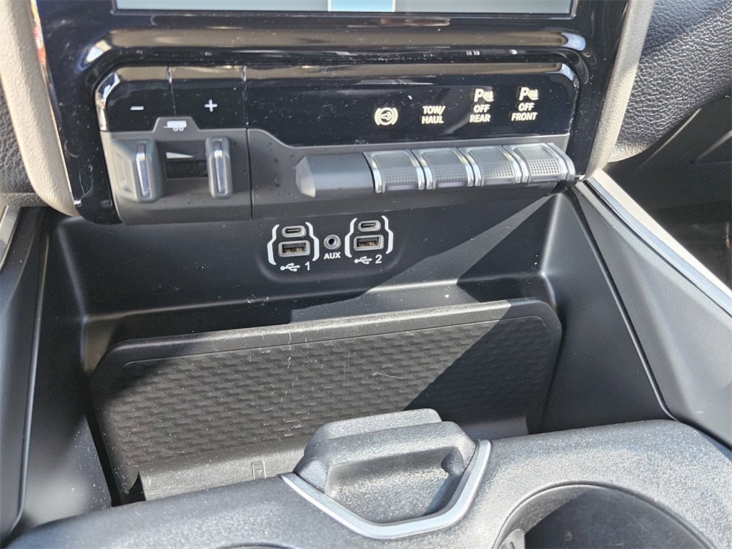 Used 2024 RAM 2500 Laramie image 22