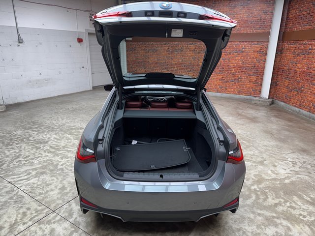 Used 2023 BMW i4 eDrive35 w/ Premium Package image 26