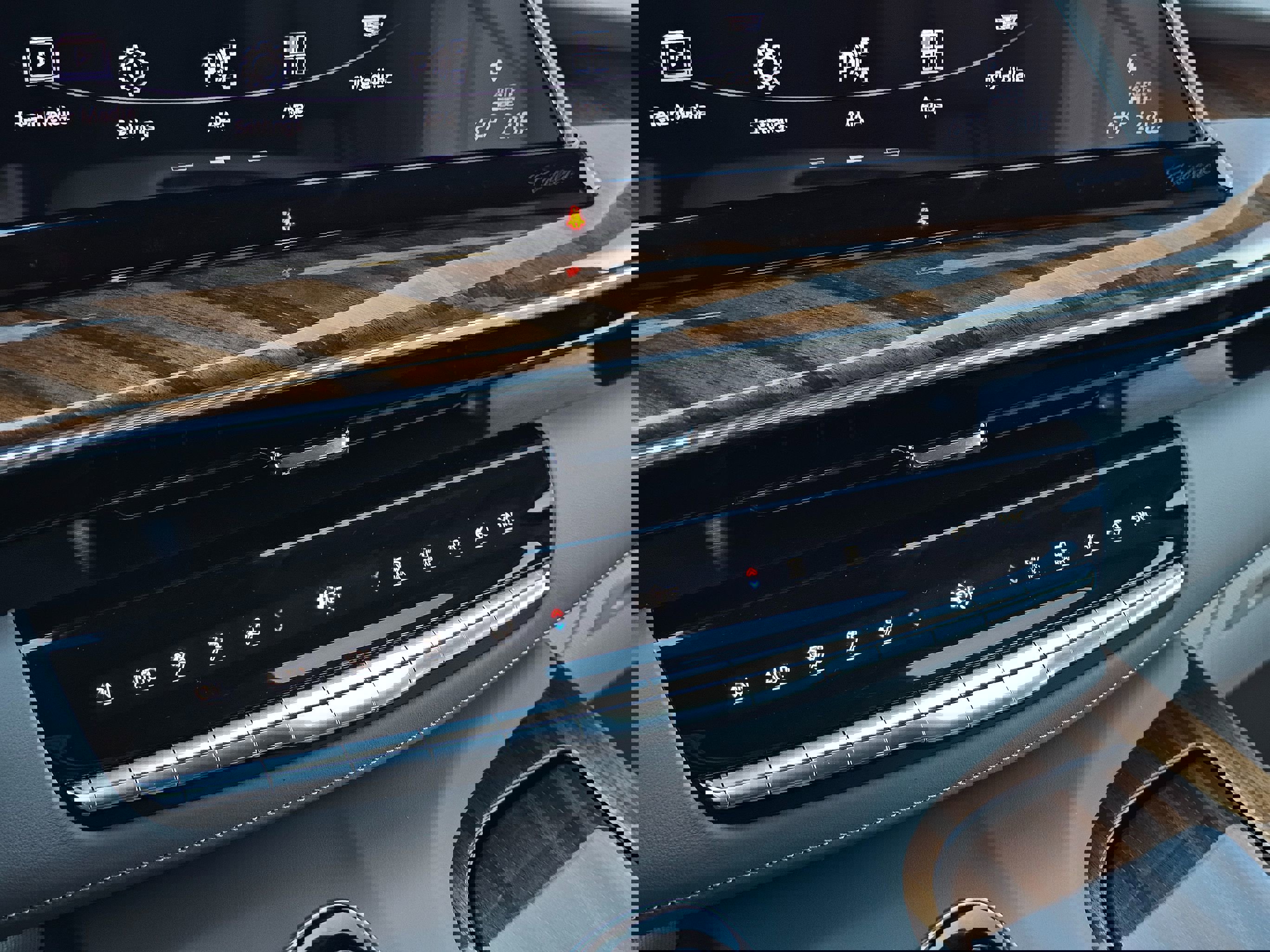 Used 2024 Cadillac Escalade Sport Platinum w/ Heavy-Duty Trailer Package image 58