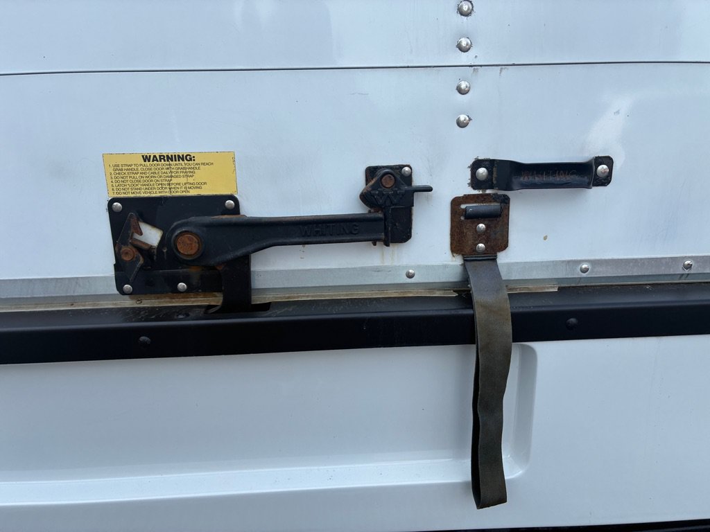 Used 2016 GMC Savana 3500 RWD image 20