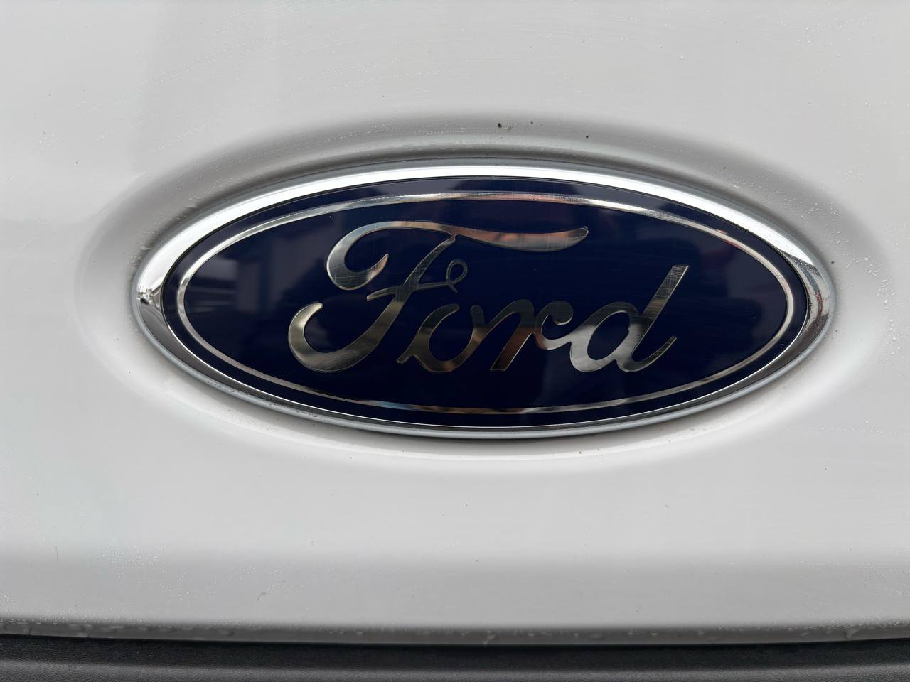 Used 2024 Ford Transit 250 Low Roof w/ Exterior Upgrade Package RWD image 32
