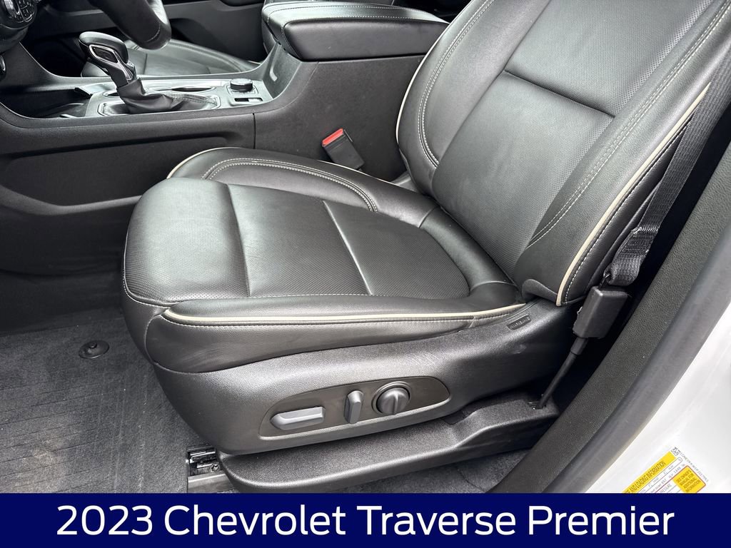Used 2023 Chevrolet Traverse Premier w/ LPO, Floor Liner Package AWD/4WD image 11